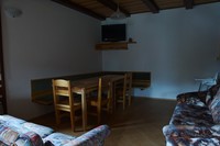 jídelní kout s TV